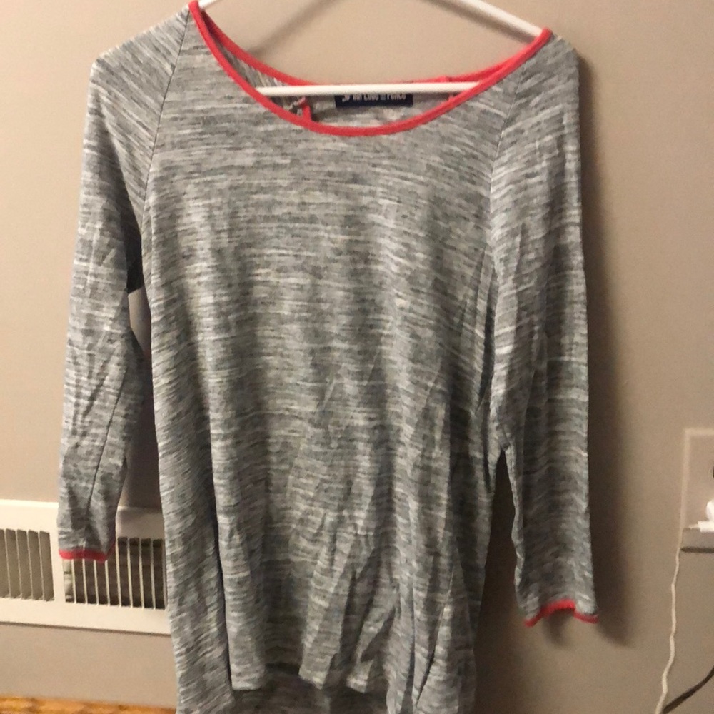 Gray open back tee